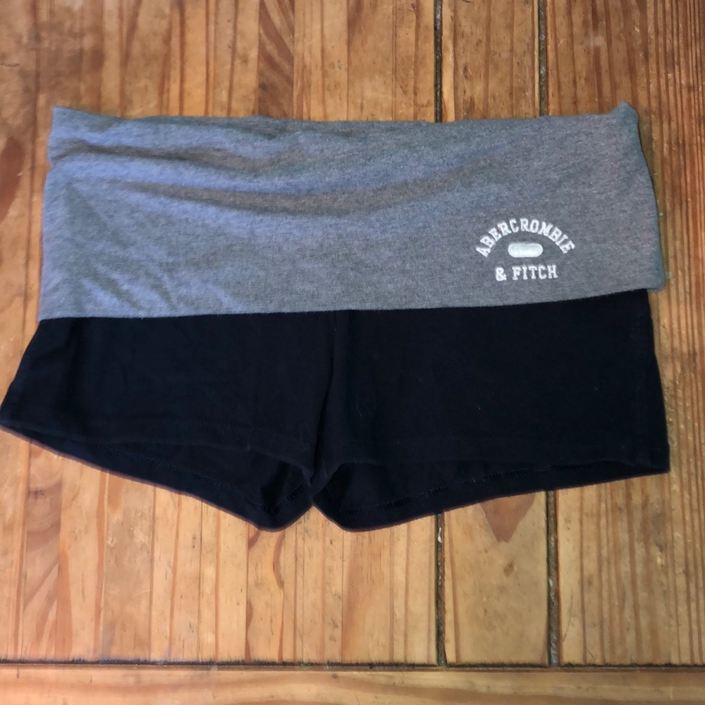 Abercrombie yoga shorts